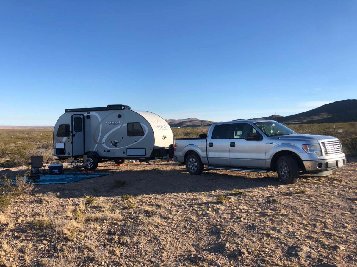 Camping At Desert Gardens Oasis In Lobo, Tx Van Horn Exterior photo